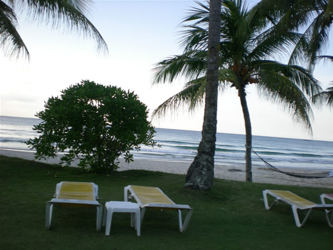 Mayang Sari Beach