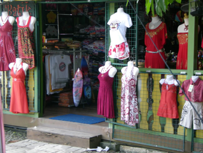 Pasar Oleh Oleh