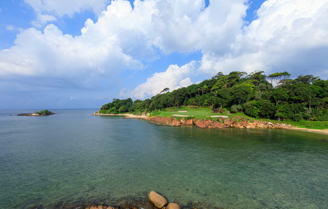 Ria Bintan Golf