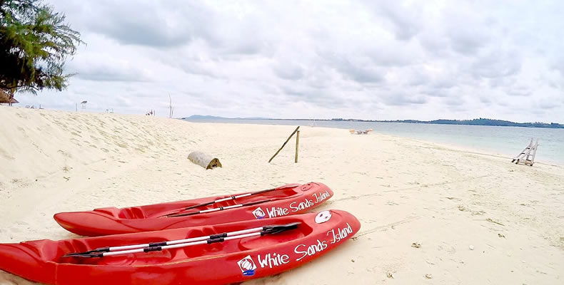 Trikora Snorkeling Tour